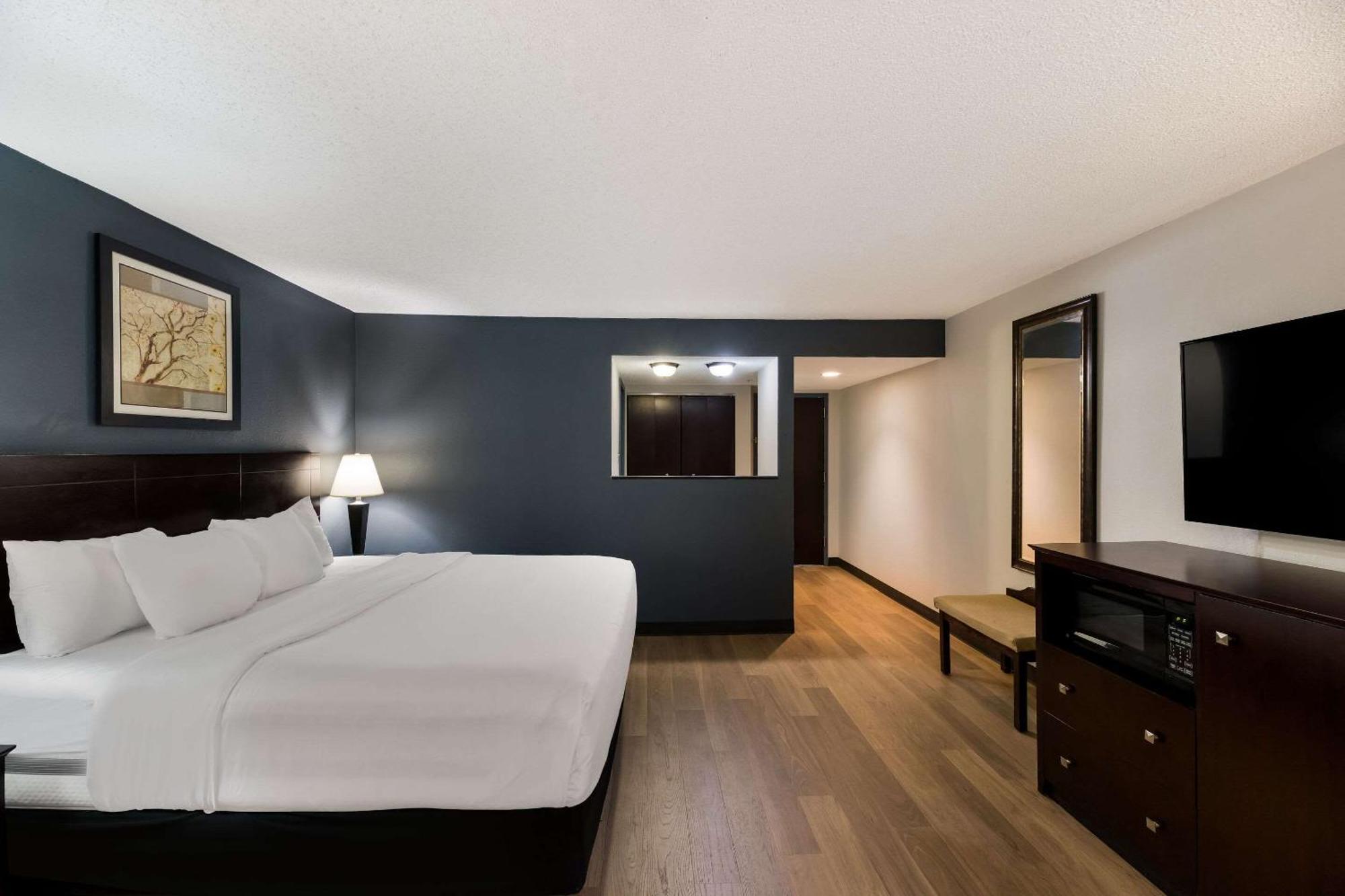 Clarion Hotel San Angelo Near Convention Center Екстер'єр фото