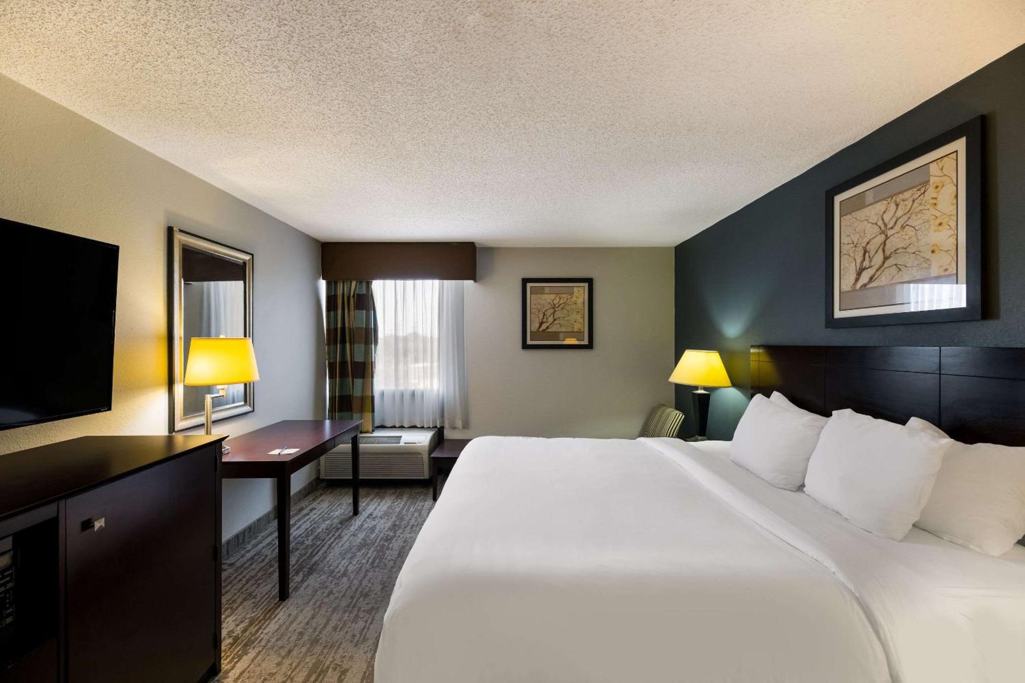 Clarion Hotel San Angelo Near Convention Center Екстер'єр фото